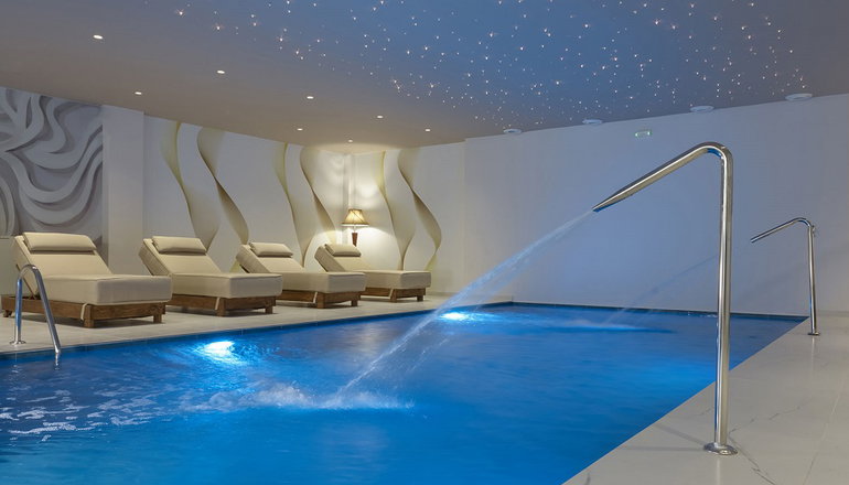 4* Golden Sun Hotel